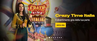 Presentatrice di Crazy Time Italia accanto alla ruota del gioco con il messaggio “Il divertimento gira dalla tua parte”